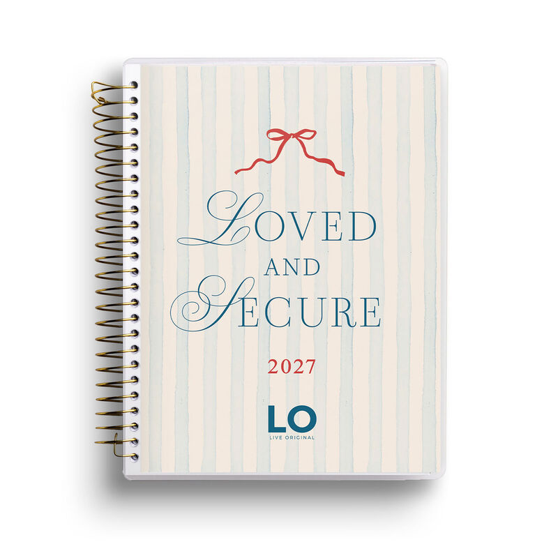 2627-Religious-Planner-by-Sadie-Robertson-Huff_3PLO1226_01