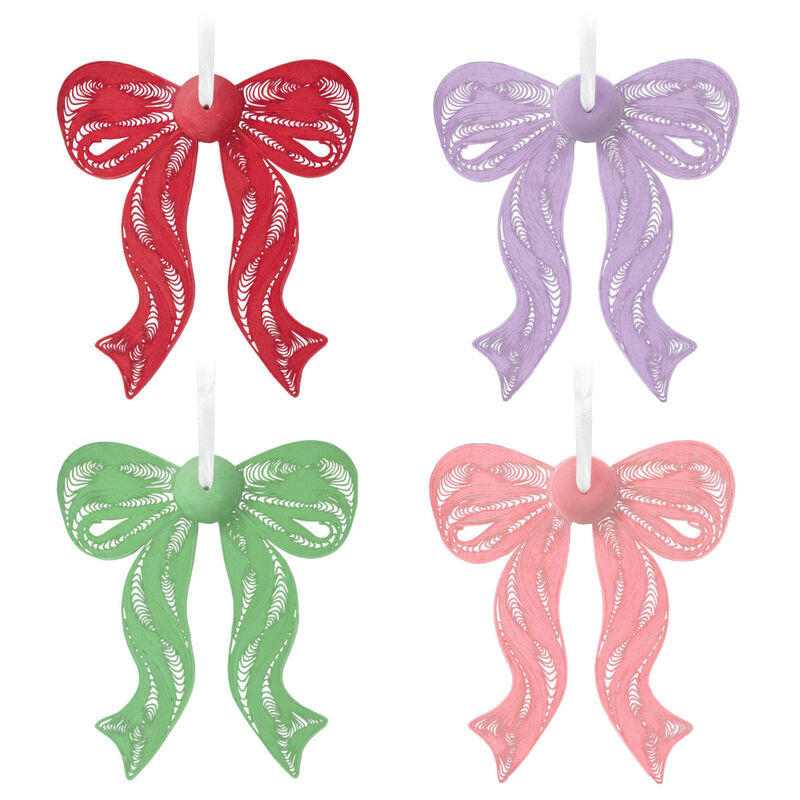 4-Bow-Quilled-Paper-Christmas-Ornaments_1HGO3675_01