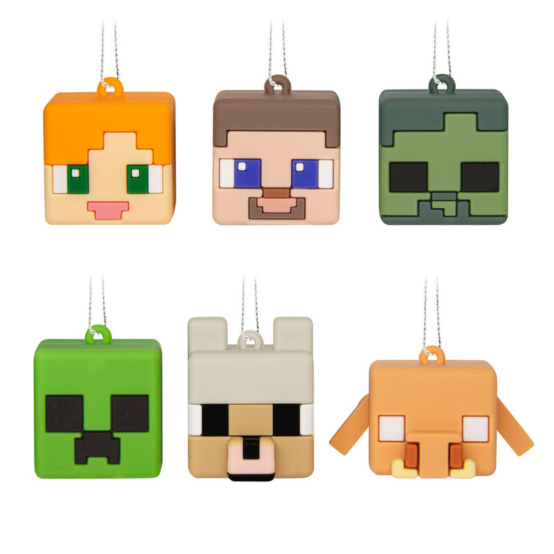 6-Minecraft-Mini-Christmas-Ornaments_3HCM5450_01