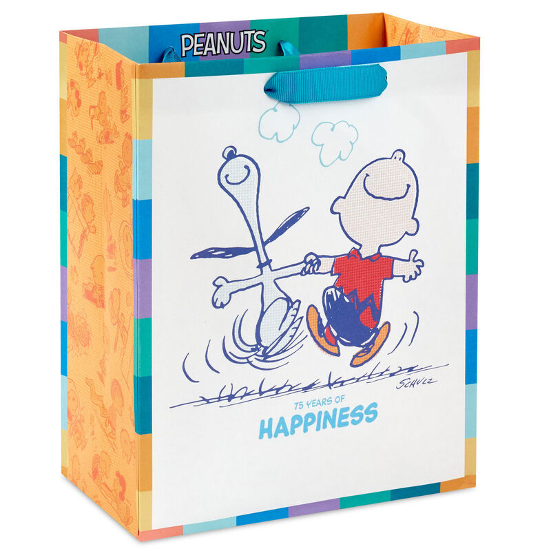 75-Years-Snoopy-and-Charlie-Brown-Peanuts-Gift-Bag_349EGB7740_01