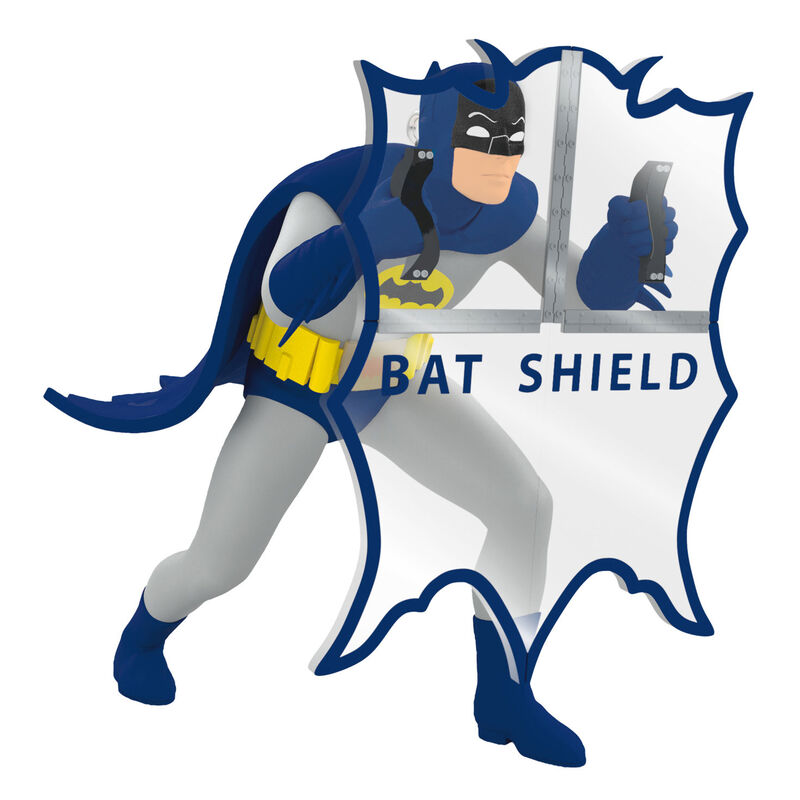 Batman-With-BatShield-Keepsake-Ornament_5QXI8392_01