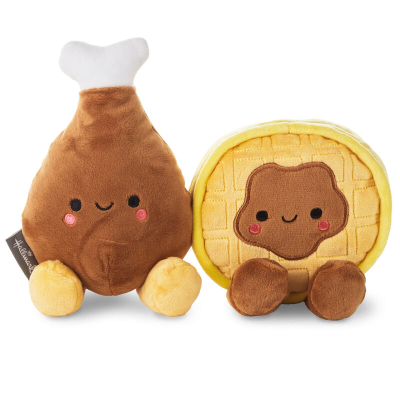 Better-Together-Chicken-and-Waffle-Magnetic-Plush_1KID1646_01