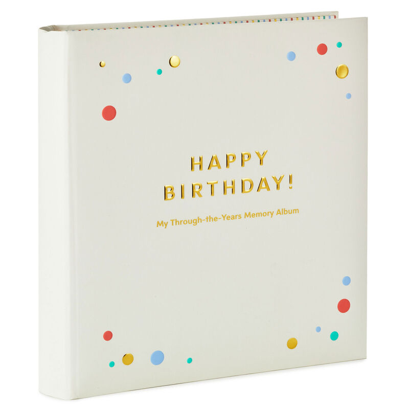 Birthdays-Memory-Book-and-Photo-Album-for-Ages-118_1BBA4144_01