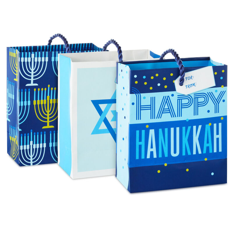 Blue-Gold-and-White-Hanukkah-Gift-Card-Holders_1CBC1930_01