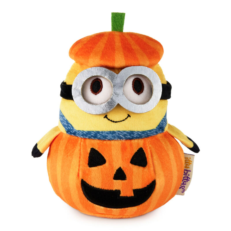 Bob-the-Minion-in-JackoLantern-itty-bittys_1HGN5334_01