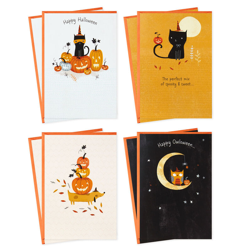 Cats-and-Dogs-Halloween-Cards-Assortment_799H6113_01