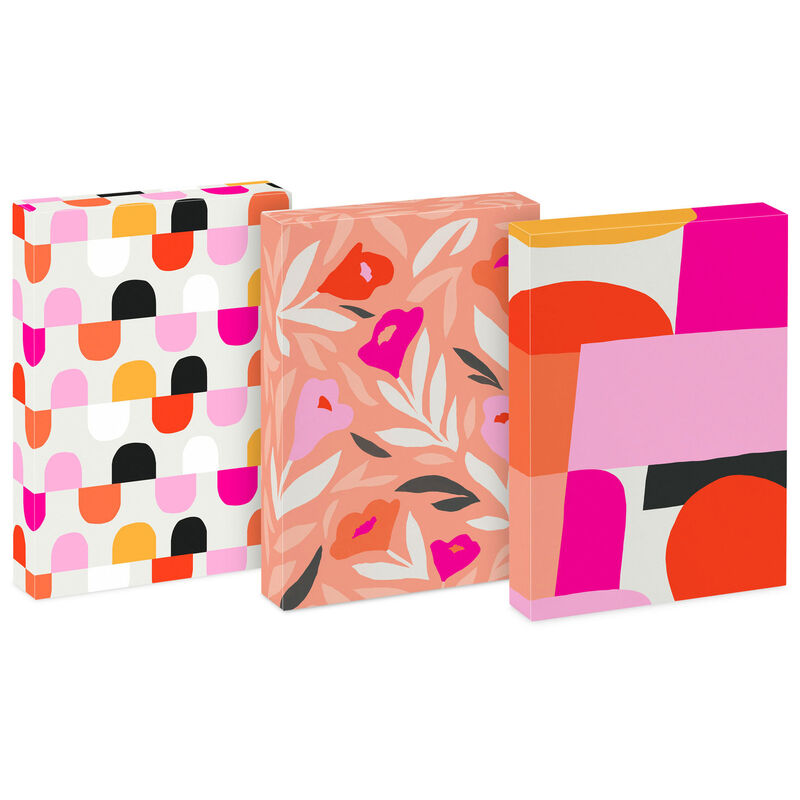 Celebrate-birthdays-anniversaries-and-special-occasions-with-this-trio-of-small-gift-boxes-in-mod-feminine-designs.-Assorted-2piece-gift-boxes-come-with-coordinating-pink-bases._549EBC1884_01