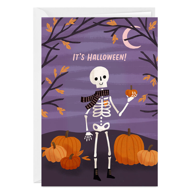 Chill-Skeleton-Custom-Halloween-Card_2PGM3484_01