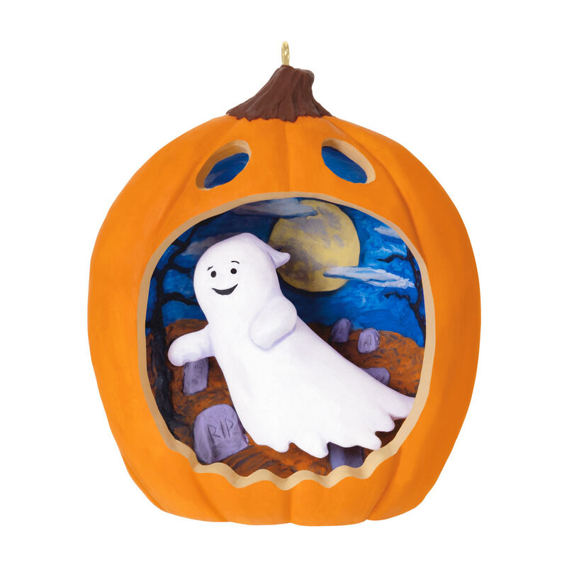 Ghost-Pumpkin-Keepsake-Ornament_5QFO5356_01