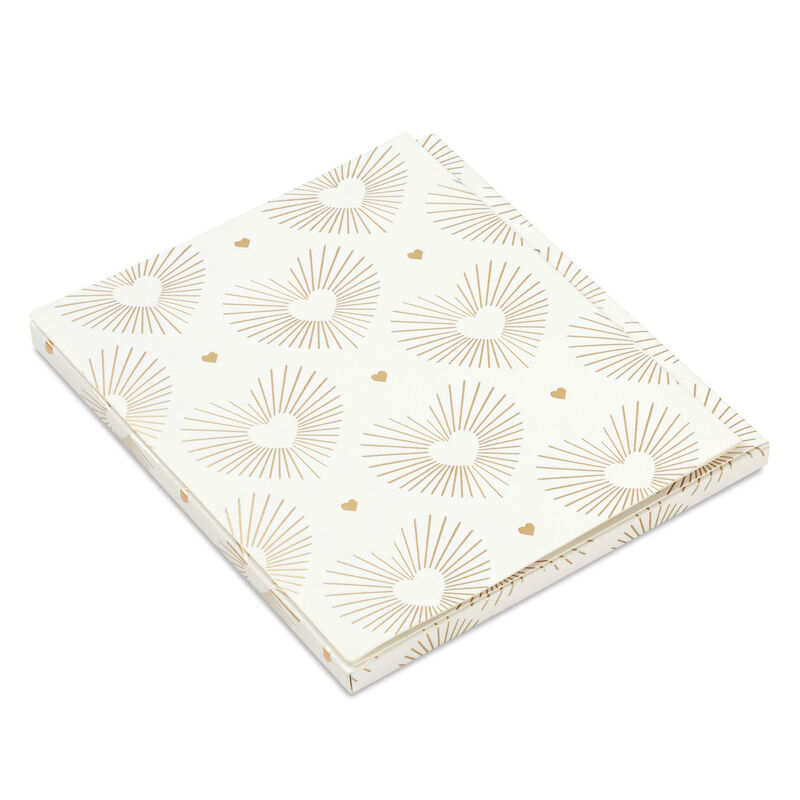 Gold-Heart-Rays-Gift-Card-Holder-Box_599EBC2895_01