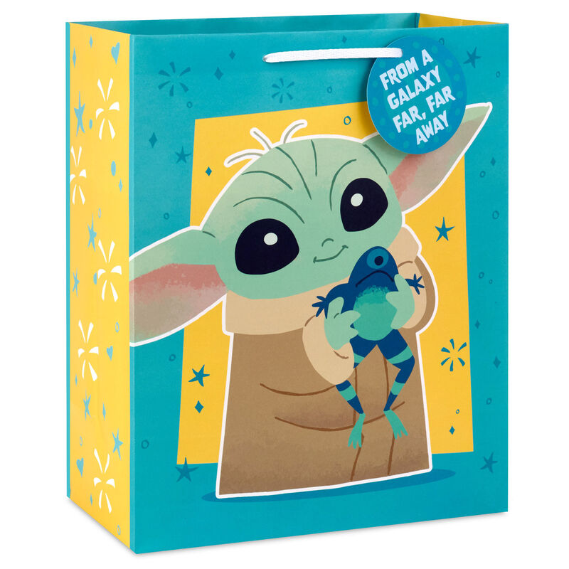 Grogu-With-Sorgan-Frog-on-Blue-Large-Gift-Bag_3EGB8085_01
