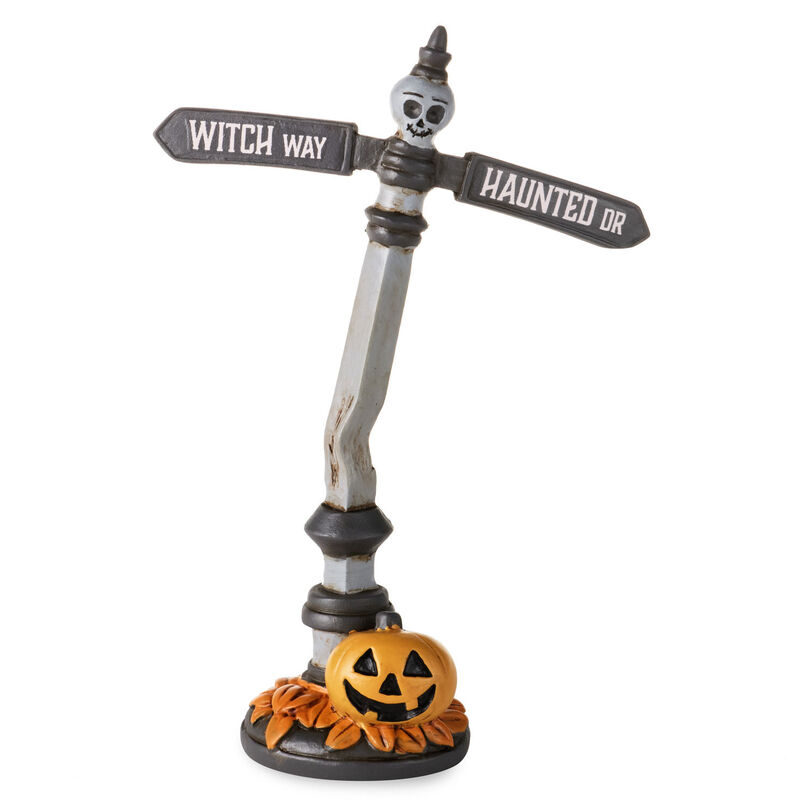 Halloween-Village-Street-Sign-Tabletop-Decoration_1HGN5346_01