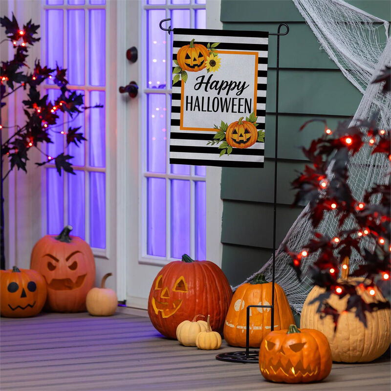 Happy-Halloween-JackoLanterns-Outdoor-Flag_BFP7FGF25_01