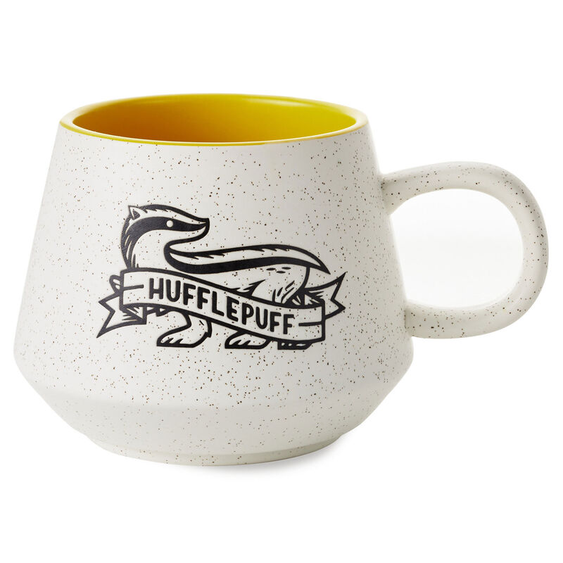 Harry-Potter-Hufflepuff-Mug-With-Yellow-Interior_1HPO1095_01