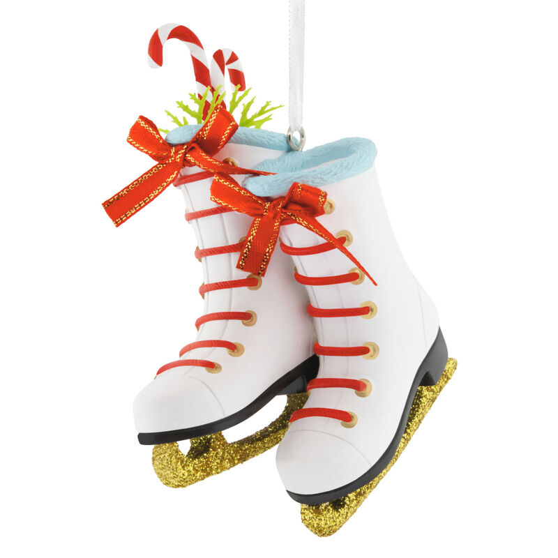 Ice-Skates-Christmas-Ornament_1HGO3672_01