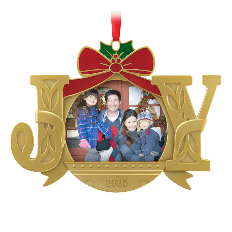 Joy-With-Bow-Personalized-Photo-Ornament_3QHE2159B1_01