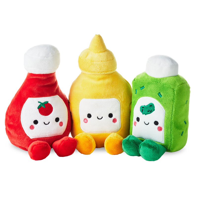Ketchup-Mustard-and-Relish-Magnetic-Plush-Trio_1KID1813_01