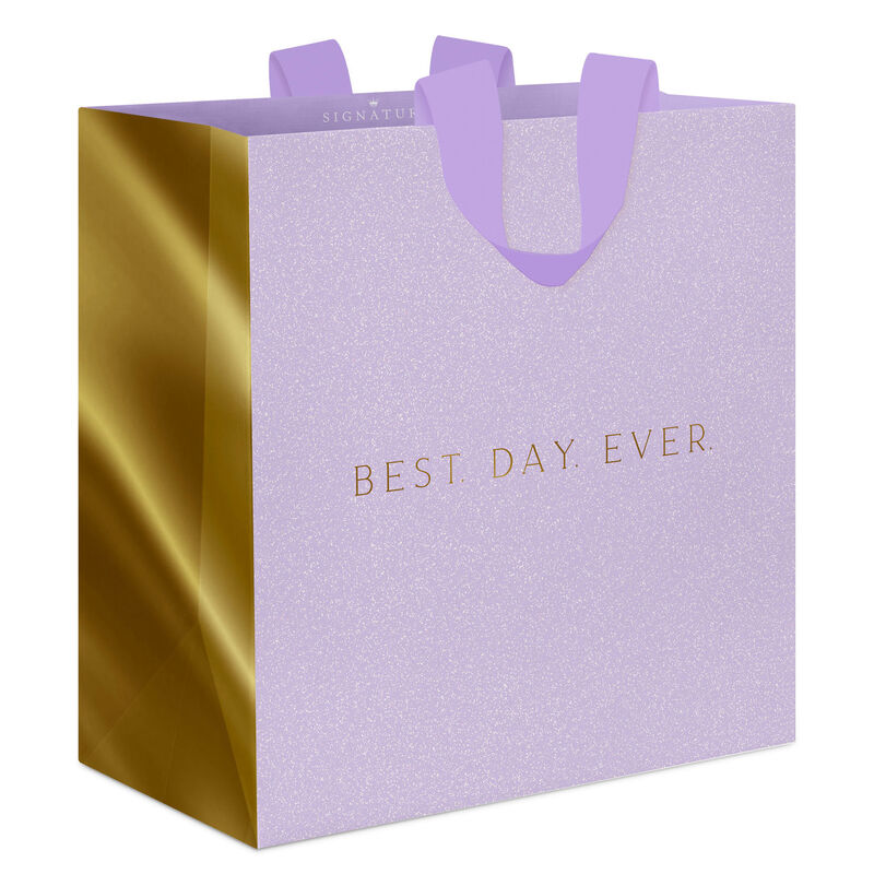 Lavender-Best-Day-Ever-Medium-Gift-Bag-With-Flocking_3EGB7954_01
