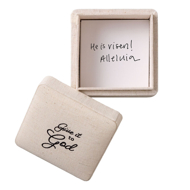 Lidded-Fabric-Prayer-Box-With-Pad-of-Paper_1FAI1310_01