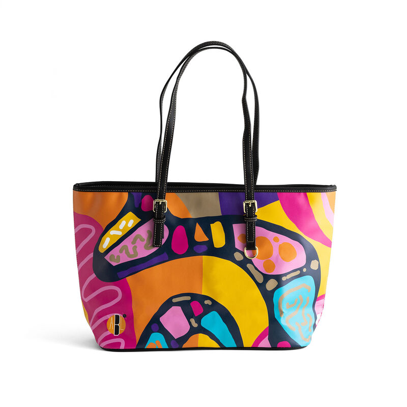 Melissa-Mitchell-Sister-Love-Shoulder-Bag_1MHG1057_01
