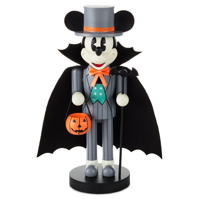 Mickey-Mouse-Vampire-Nutcracker-Figurine_1HGN5326_01