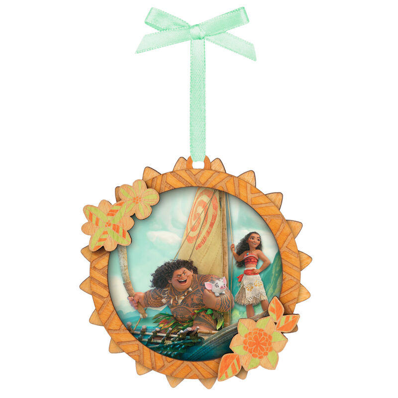 Moana-Maui-on-Sailboat-Keepsake-Ornament_5QXD7242_01