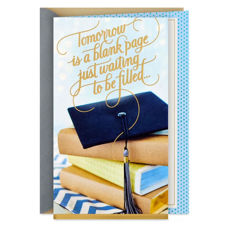 Mortarboard-Cap-on-Books-Graduation-Card_499M9143_01