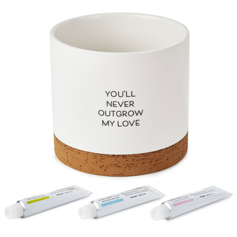 Never-Outgrow-My-Love-Planter-With-Paints_1BBY4851_01