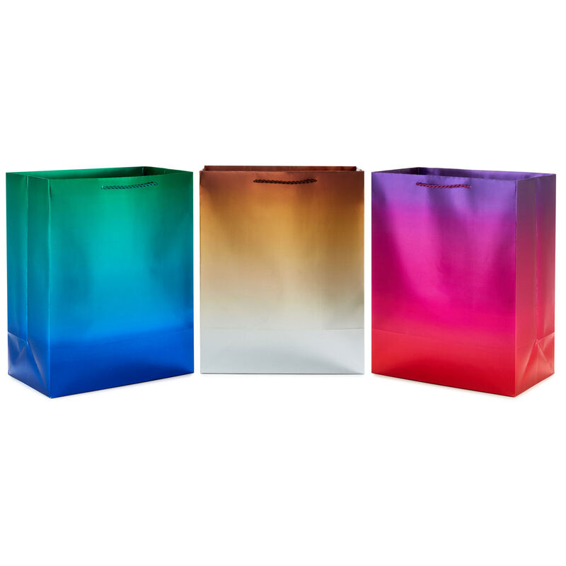 Ombr-Metallic-3Pack-Large-Gift-Bags-Assortment_5EGB6670_01