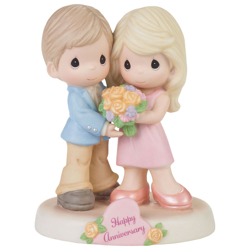 Precious-Moments-Couple-Anniversary-Figurine_232028_01