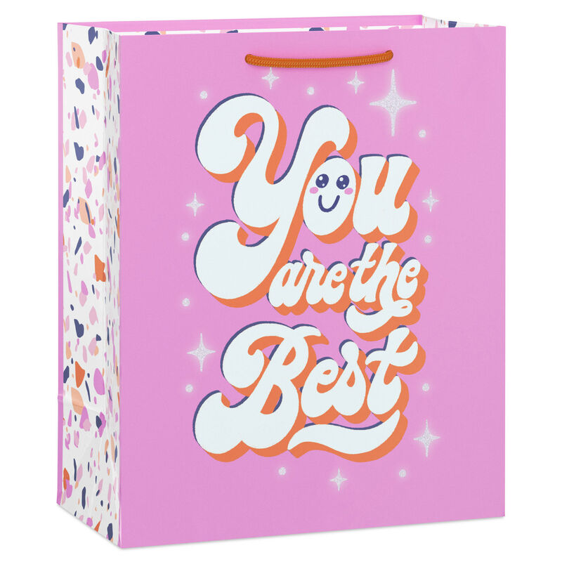 Retro-Lettering-Pink-Medium-Gift-Bag_3EGB7931_01