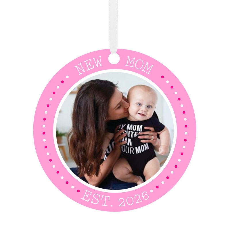 Round-New-Mom-Personalized-Ornament_1OFM1006B11_01