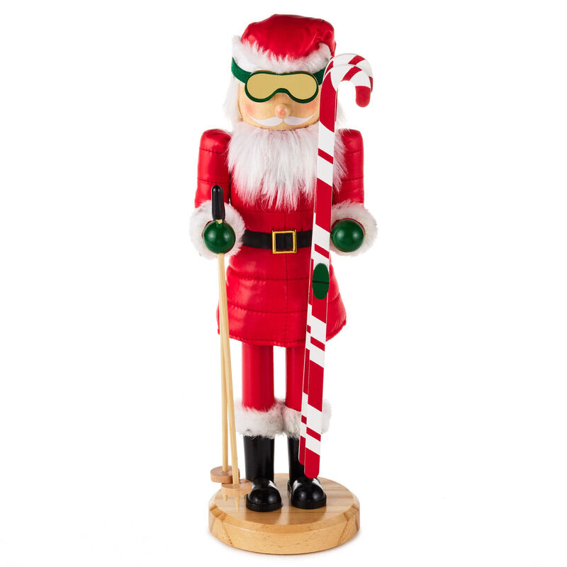 Skiing-Santa-Nutcracker-Decoration_1XKT9069_01