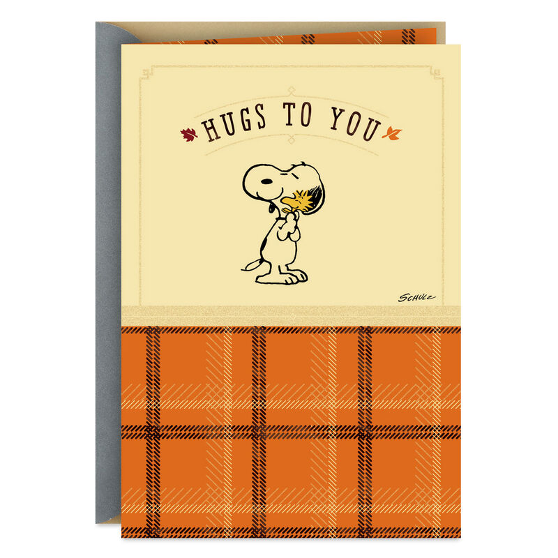 Snoopy-and-Woodstock-Hugging-Thanksgiving-Card_399TH3029_01