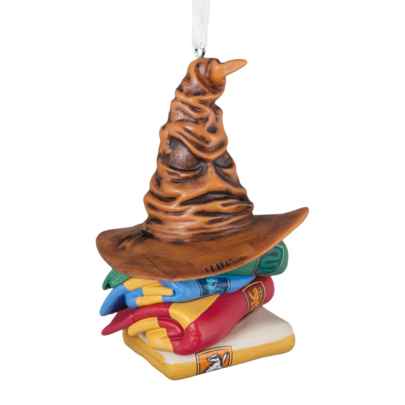 Sorting-Hat-on-Scarves-Christmas-Ornament_3HCM5541_01