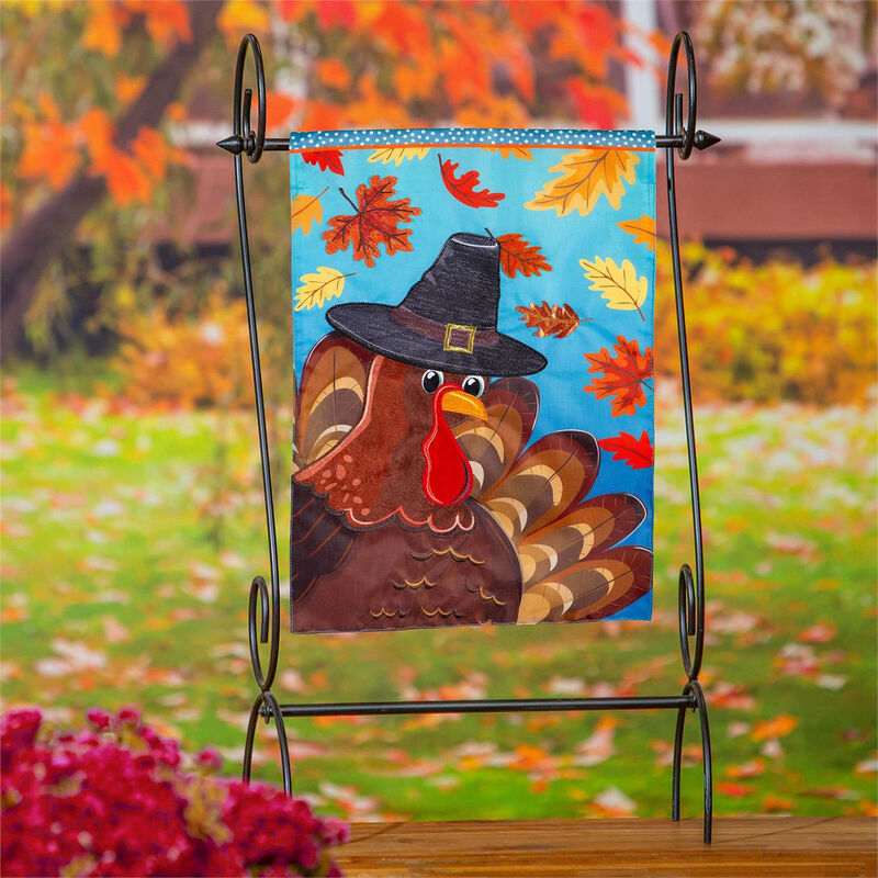 Turkey-With-Fall-Leaves-Outdoor-Flag_1610234_01