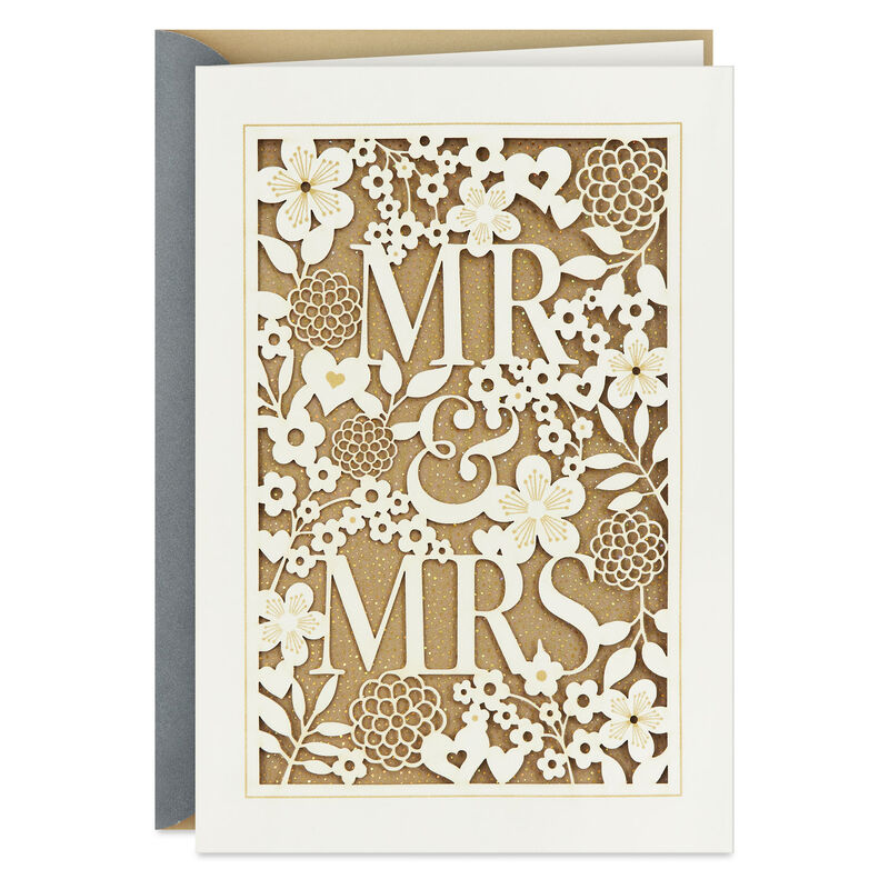 White-Lace-Mr.-and-Mrs.-Wedding-Card_699W4035_01